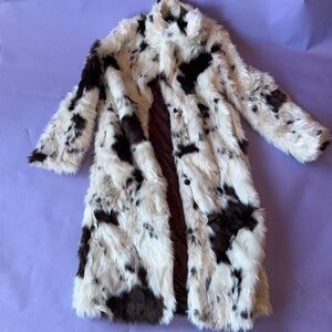 Chic Faux Fur Coat in Black and White